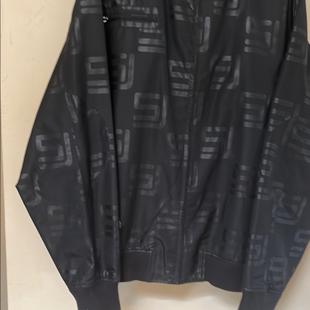 Stylish Black Jacket - image 7